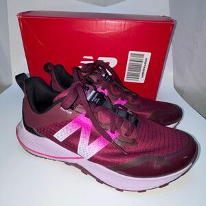 New Balance Dynasoft Nitrel v4 women Sz 11 sneaker running red/pink worn 1x in b